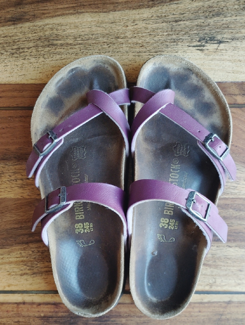 Birkenstock Mayari Women's Plum Two-Strap Sandals Sz 38 7-7.5